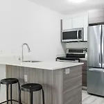 Amazing 2 Bedroom Condo At Wynwood With Parking